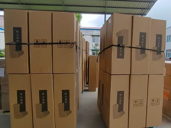 濾芯廠發貨了一新鄉北方濾器有限公司
